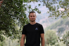 Lade das Bild in den Galerie-Viewer, T-Shirt "Mediterranean Edition" Colour Print